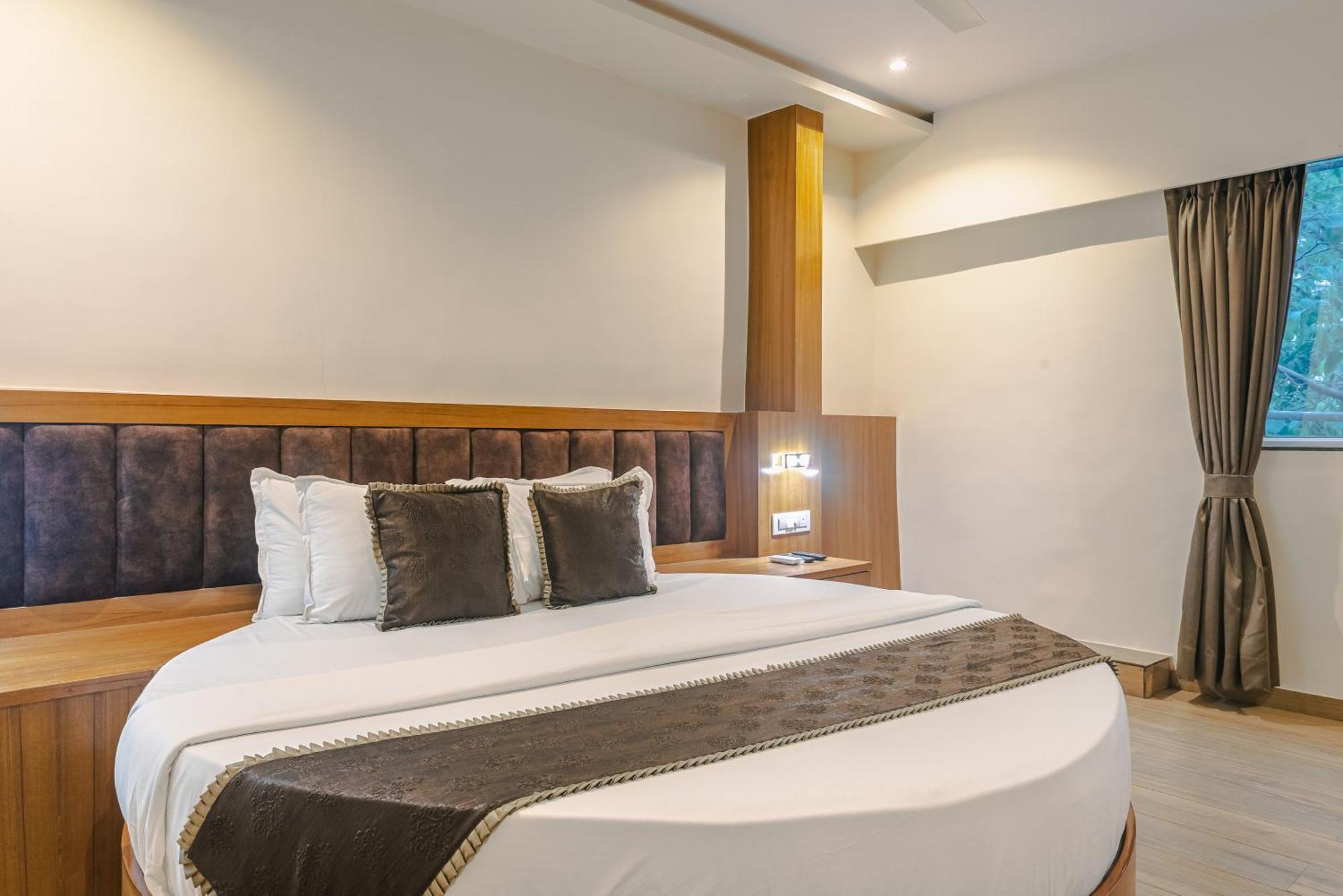 Hotel Silver Park Mumbai Luaran gambar