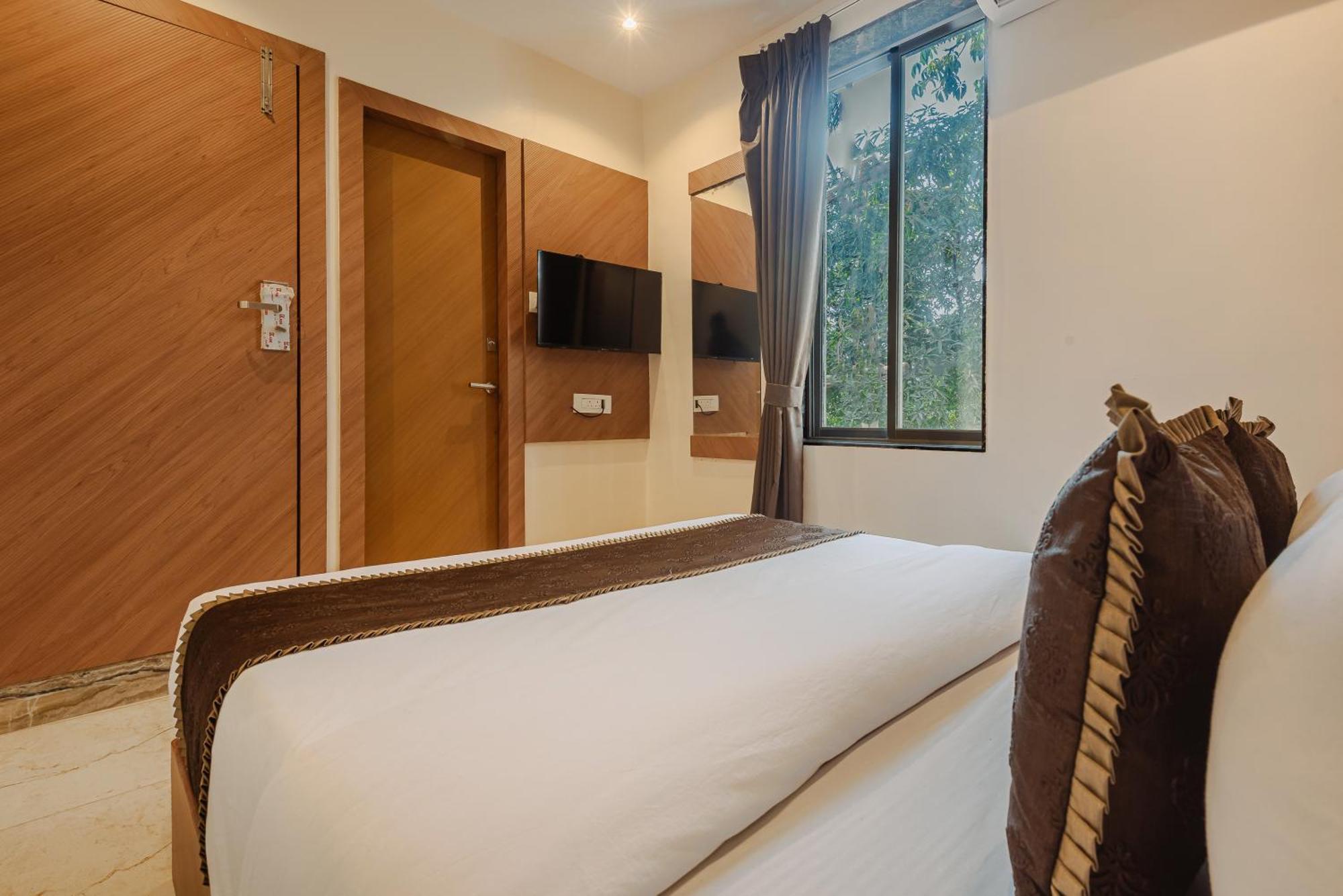 Hotel Silver Park Mumbai Luaran gambar