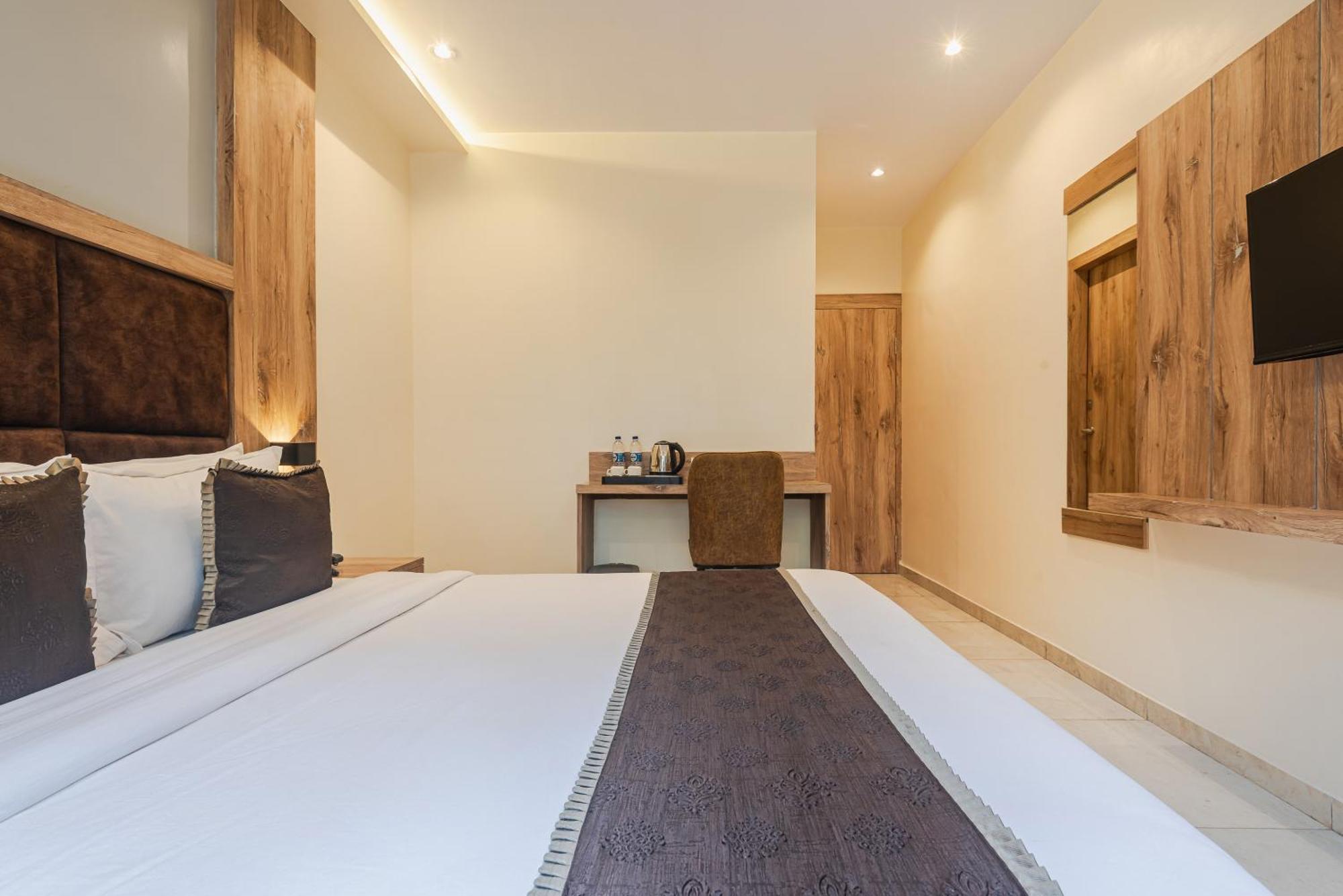Hotel Silver Park Mumbai Luaran gambar