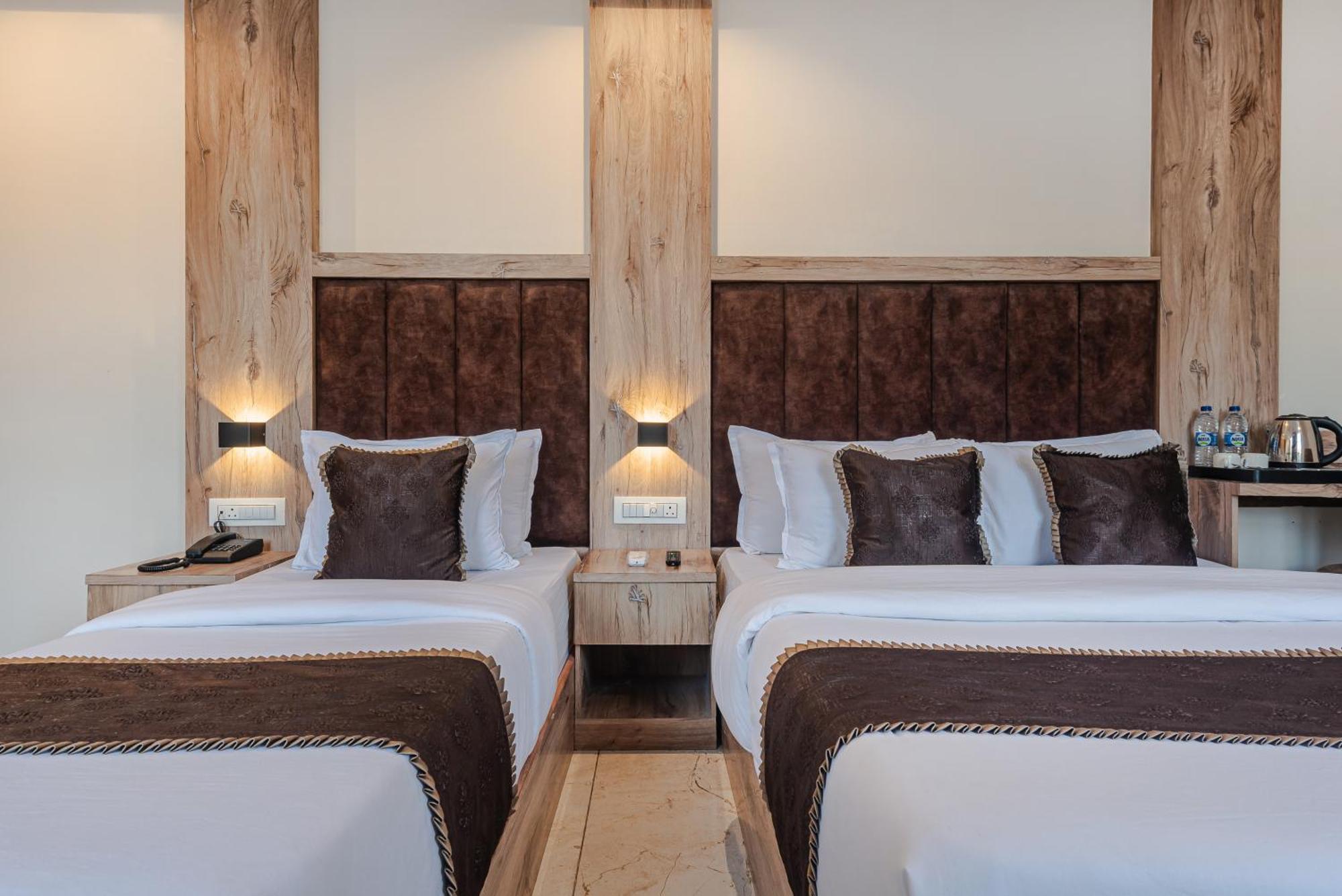 Hotel Silver Park Mumbai Luaran gambar