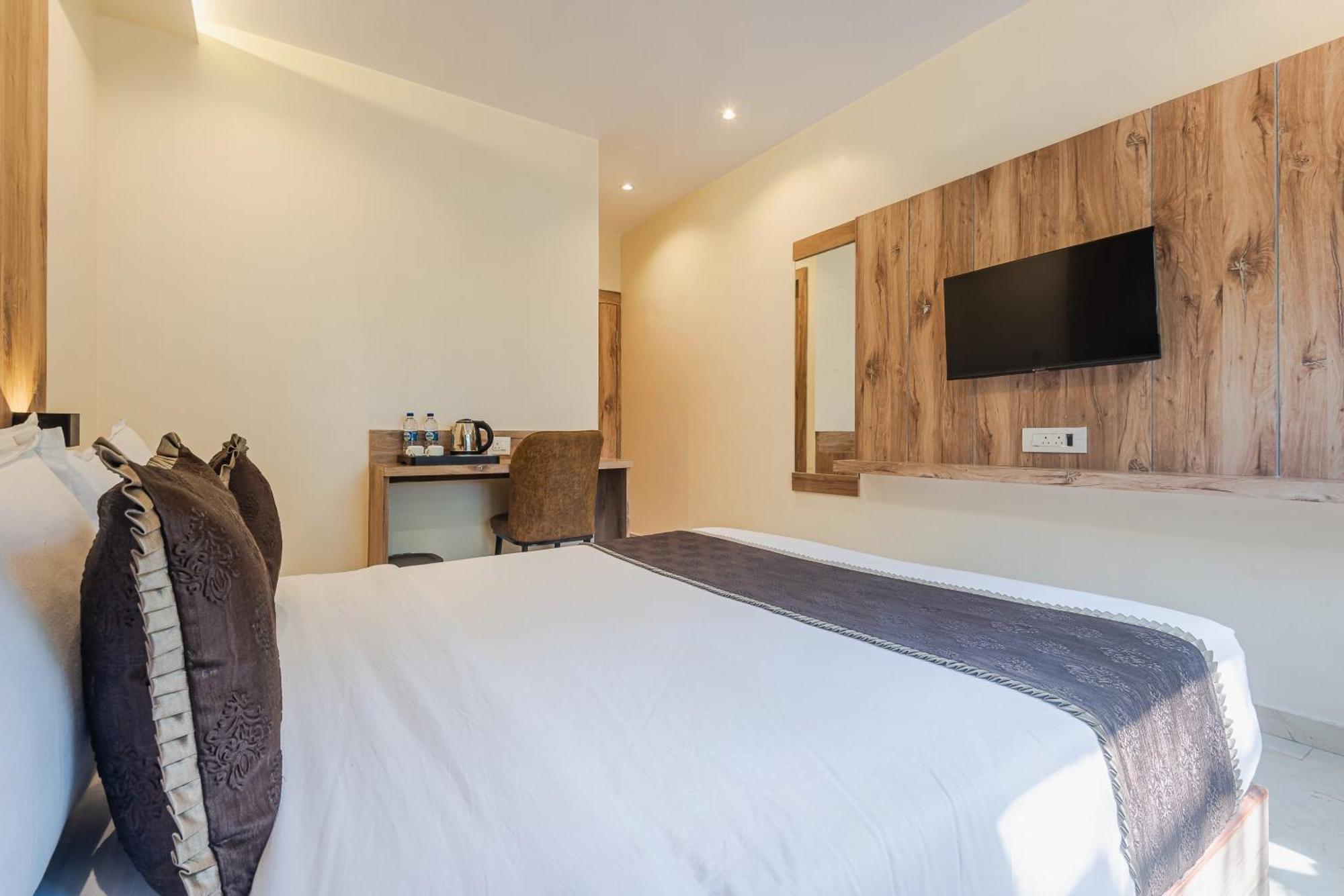 Hotel Silver Park Mumbai Luaran gambar